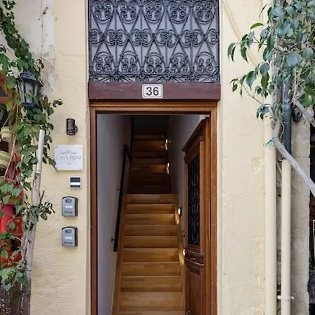 Apartment Casa Irini Renovated Venetian